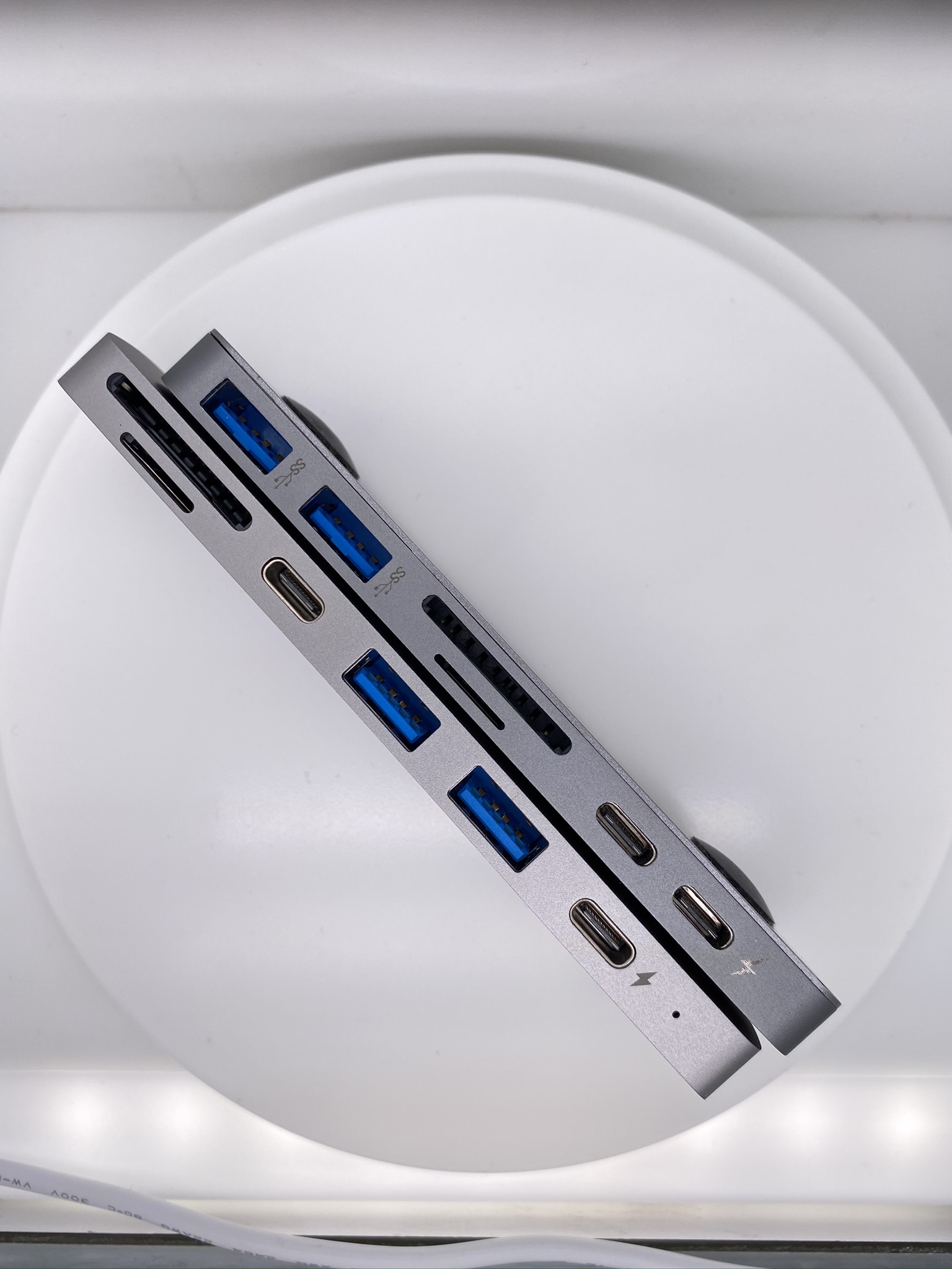 7-in-2 Anker USB C Hub for MacBook - Review - Product Reviews - Anker